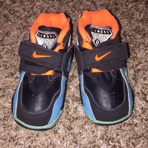 Diamond turf Nikes for infants